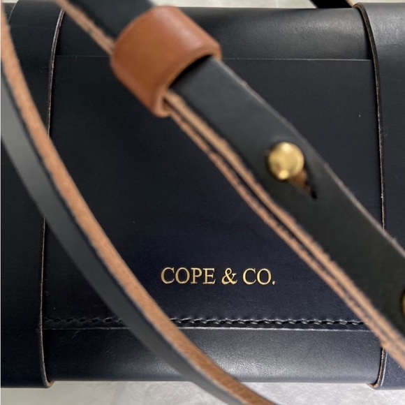 Coke & Co Genuine Leather Navy Clutch - Picture 3 of 4